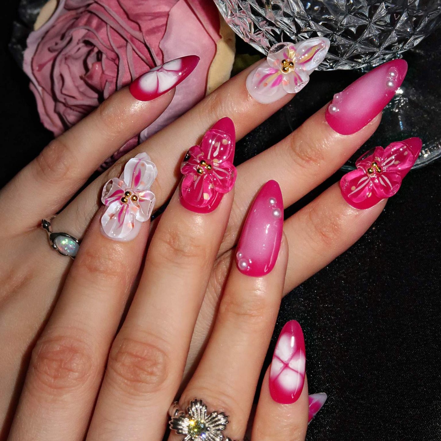 Azalea (Press-On Nails hechas a Mano)