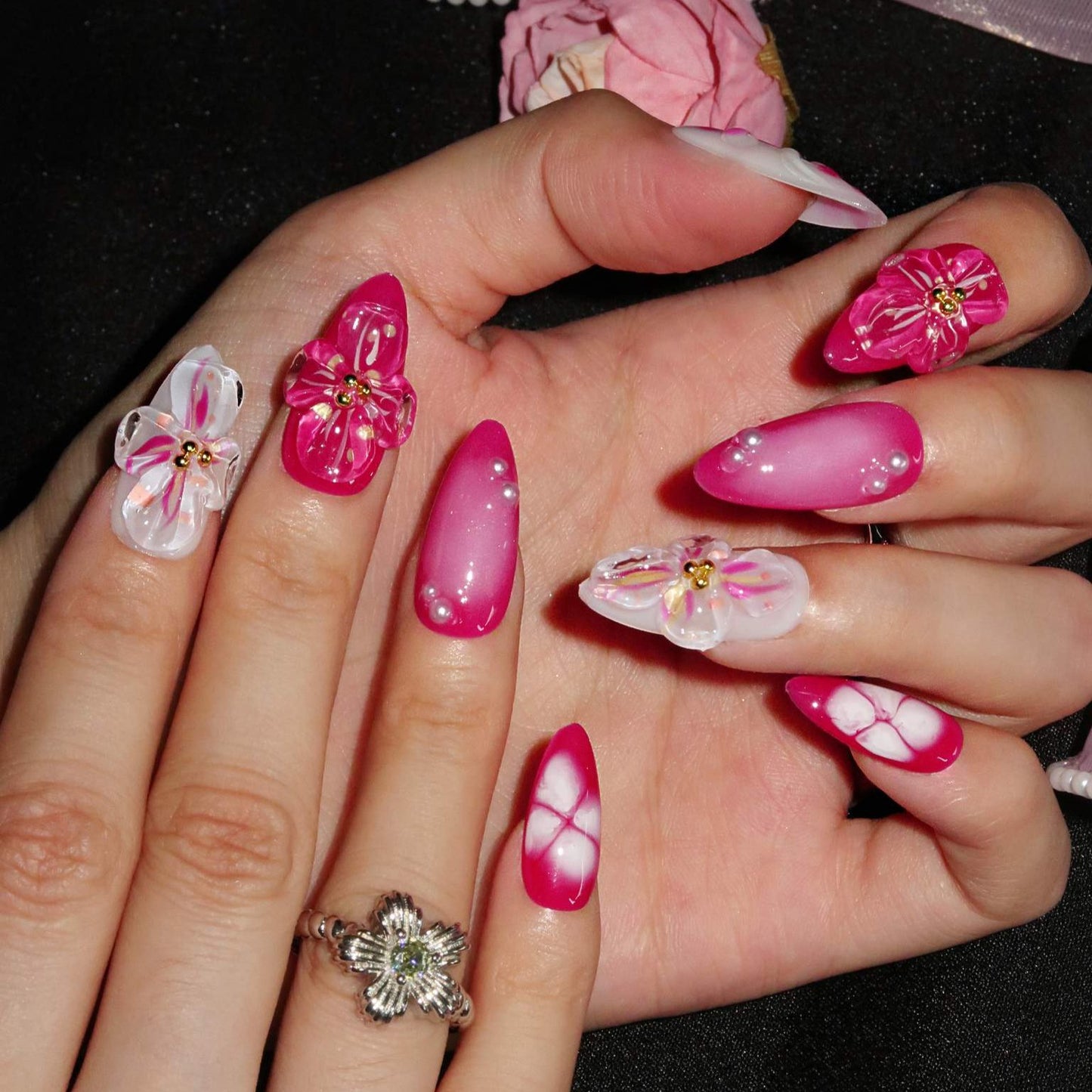 Azalea (Press-On Nails hechas a Mano)