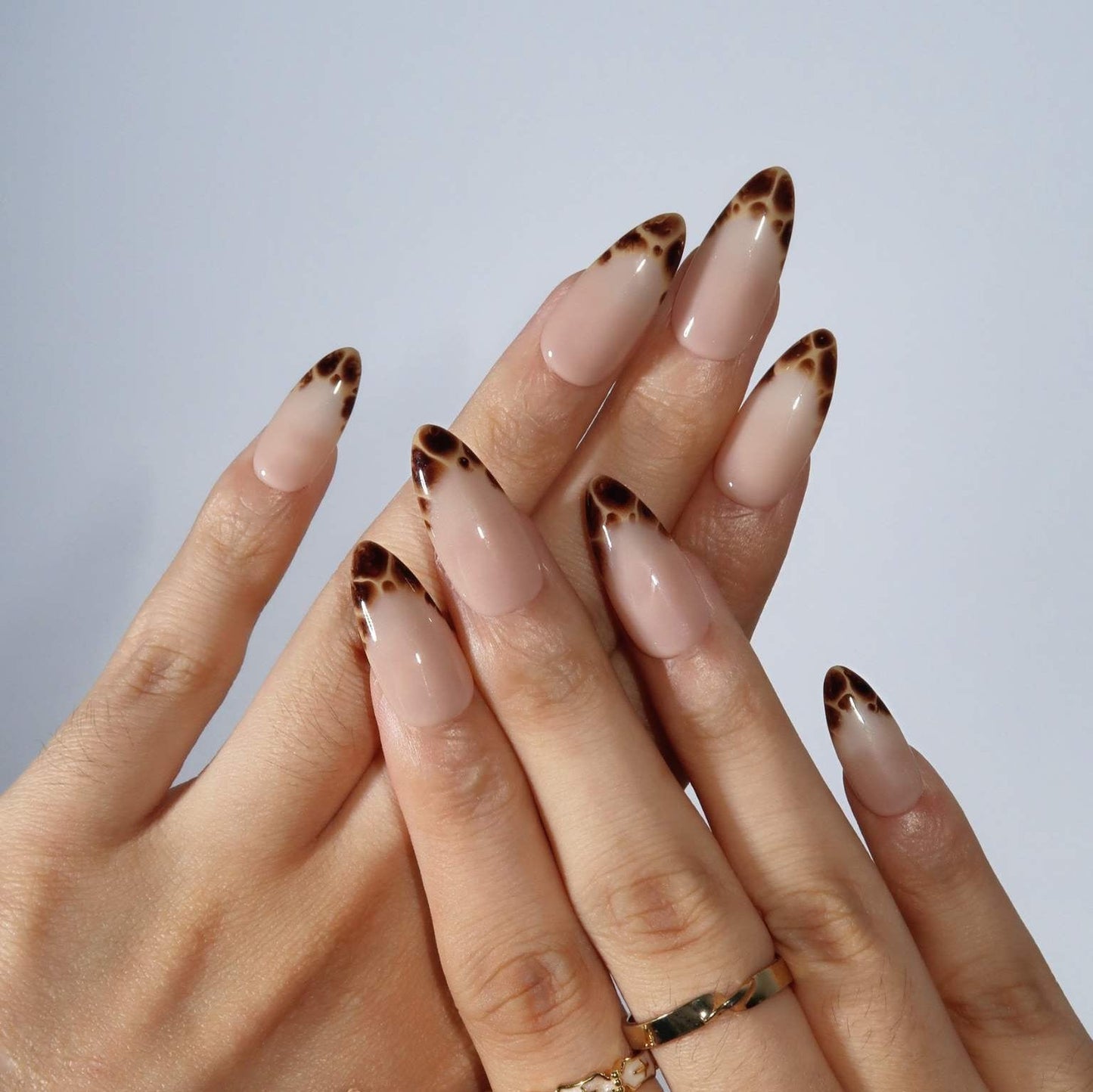 Safari (Press-On Nails hechas a Mano)